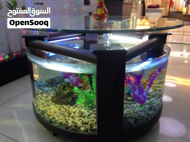 طاولة  حوض سمك