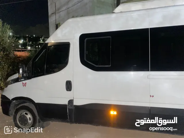Iveco 2016 20 راكب بالصلاة على النبي