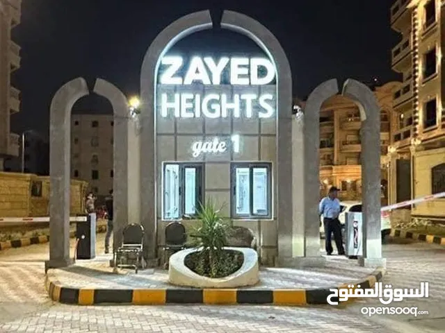 186 m2 3 Bedrooms Apartments for Sale in Giza Sheikh Zayed