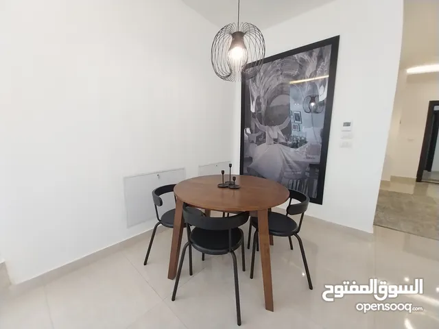 شقة للايجار في الويبده ( Property 32730 )-174882301