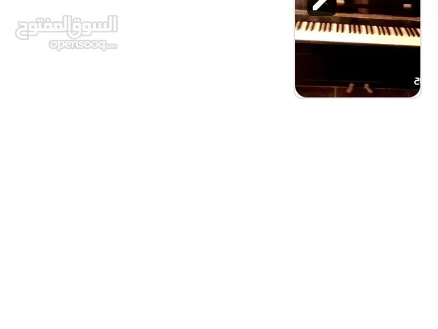 بيانو حجم كبير والون اسود