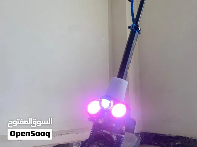 سكوتر بمقعد للبيع يصل السرعة إلى 72
