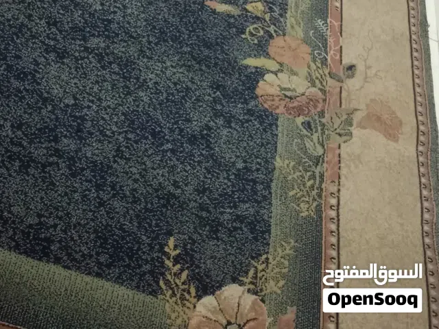 سجاده اصليه الطول 350ب245 في الزرقاء للبيع