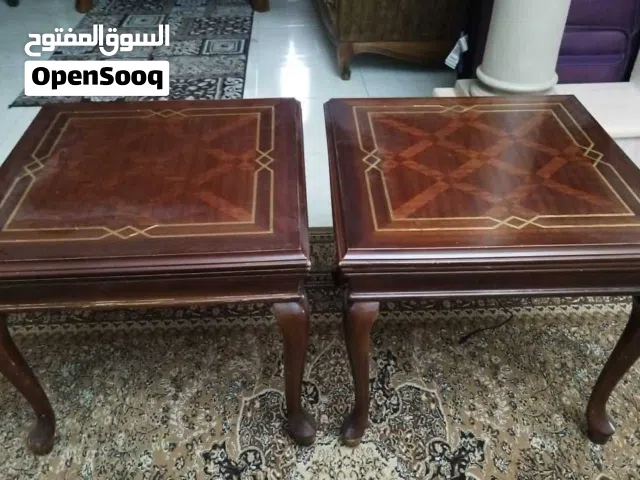 3 طاولات جانبية للبيع