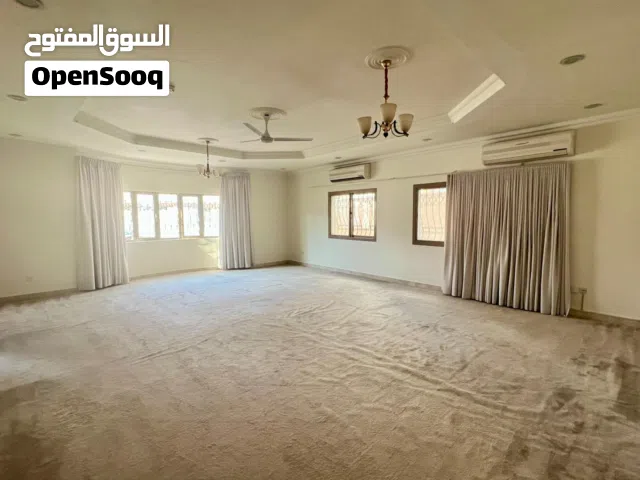 150 m2 2 Bedrooms Apartments for Rent in Central Governorate Jurdab