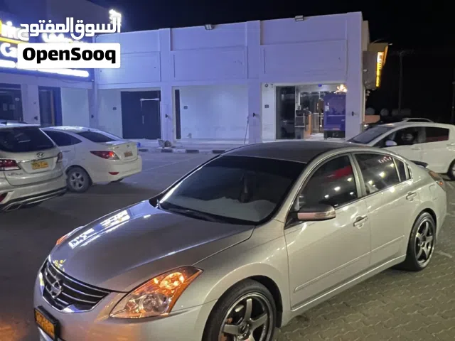 Used Nissan Altima in Muscat
