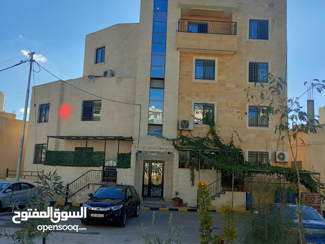 117 m2 3 Bedrooms Apartments for Sale in Zarqa Jabal Tareq