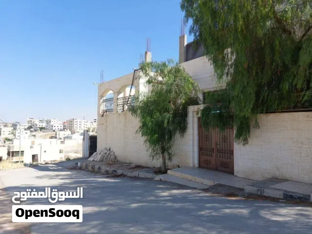 600 m2 5 Bedrooms Villa for Sale in Zarqa Al Zarqa Al Jadeedeh