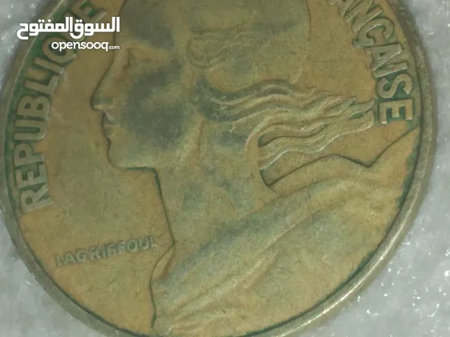 قطعة من اورو قديمة جدا سنة 1963