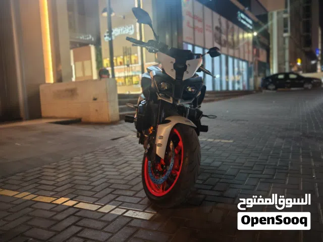 2020 ياماها MT-10