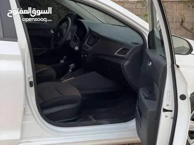 Used Hyundai Accent in Amman