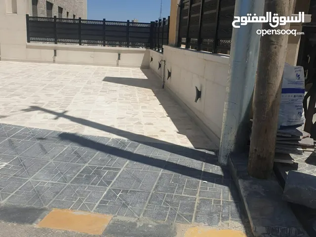 متوفر اخر 3 شقق بالعمارة شقتين أرضيات + طابق اول لم تسكن لقطه وبسعر مغري جدا عرض خاص أرقى مناطق خلدا