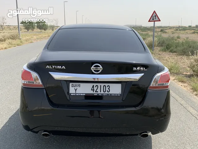 Used Nissan Altima in Sharjah