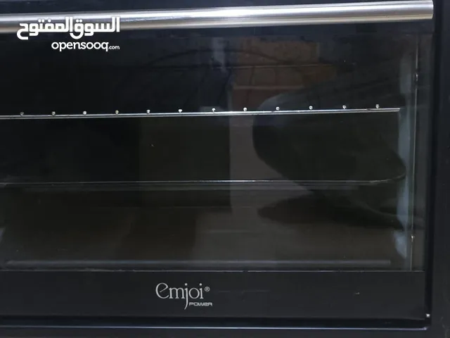 فرن كهربائي نظيف وشغال وبحالة ممتازة من ماركة emjoi  Clean, working electric oven in excellent condi