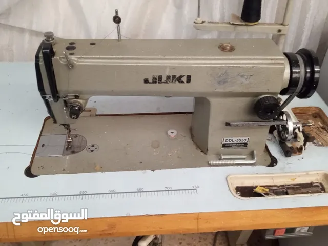 ماكنة خياطة