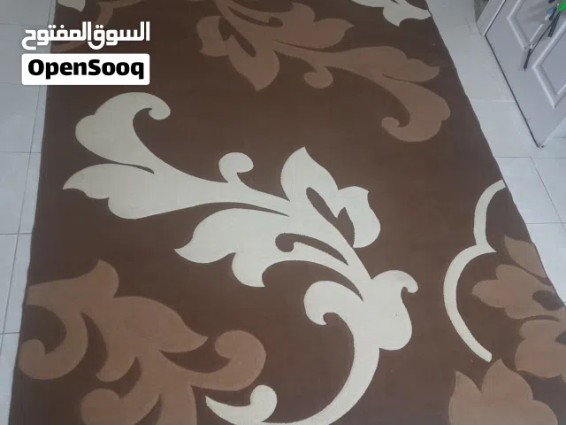 سجادة كبيرة 3.5×2.5 متر لون بني بحالة ممتازة