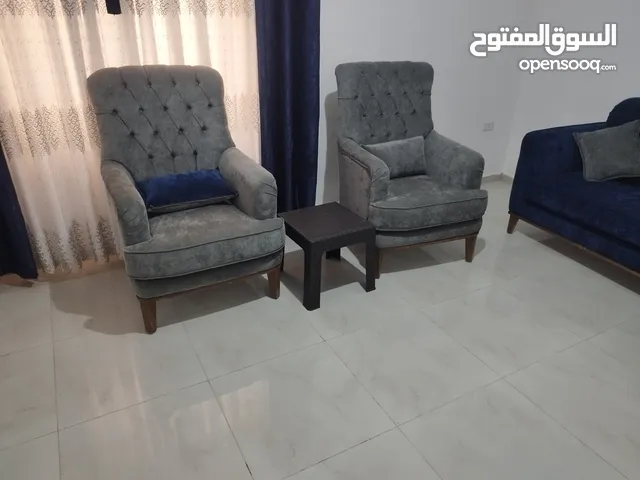 طقم كنب تفصيل للبيع بسعر مغري