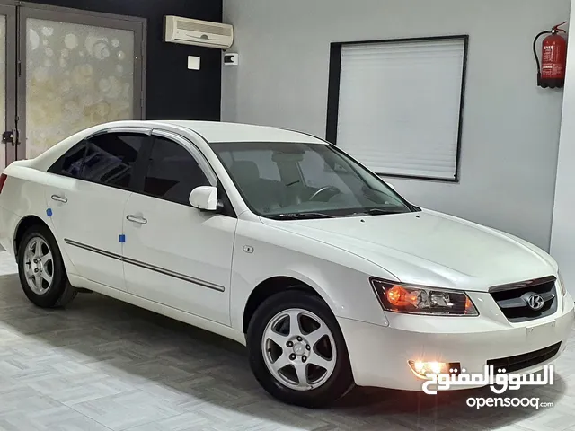 Used Hyundai Sonata in Tripoli