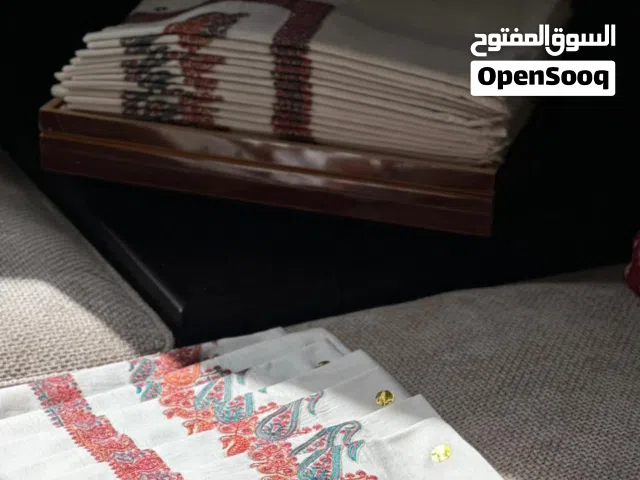 مصر كشميري أبيض بنقشة (باشمينا سنجين)