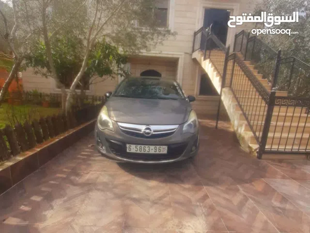 اوبل كورسا 2013