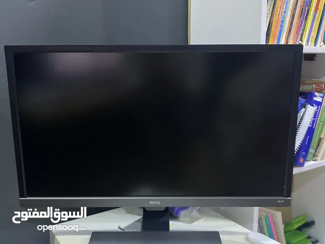 28" Other monitors for sale  in Northern Governorate
