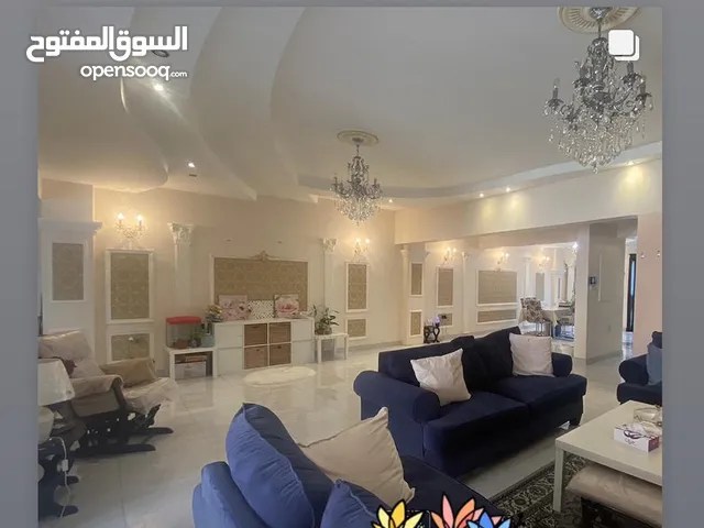 290 m2 3 Bedrooms Villa for Sale in Central Governorate Tubli