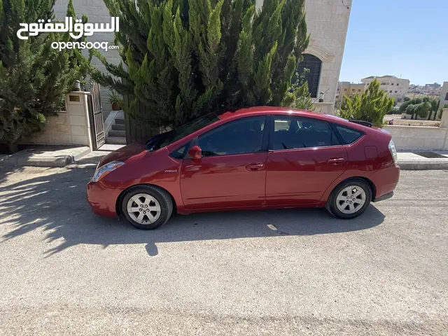Used Toyota Prius in Madaba