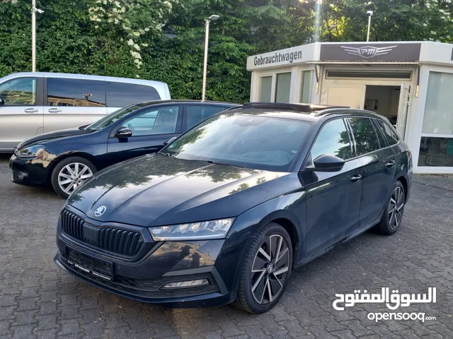 Skoda Octavia panorama