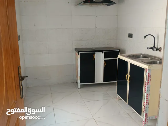 100 m2 1 Bedroom Apartments for Rent in Basra Tannumah