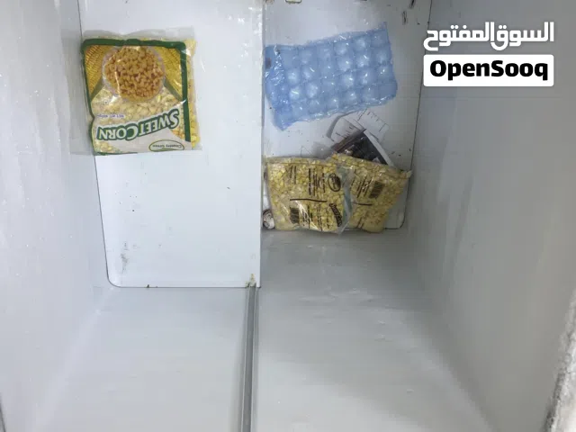 فريزر للبيع في حالة جيدة