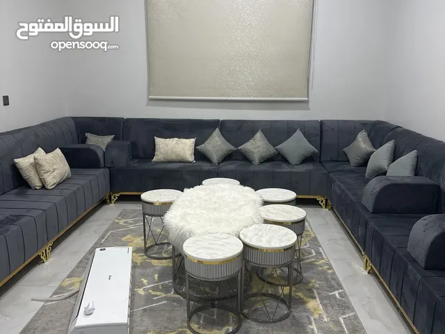 اثاث كامل للبيع لا يجي غير الصامل الأثاث شبه جديد