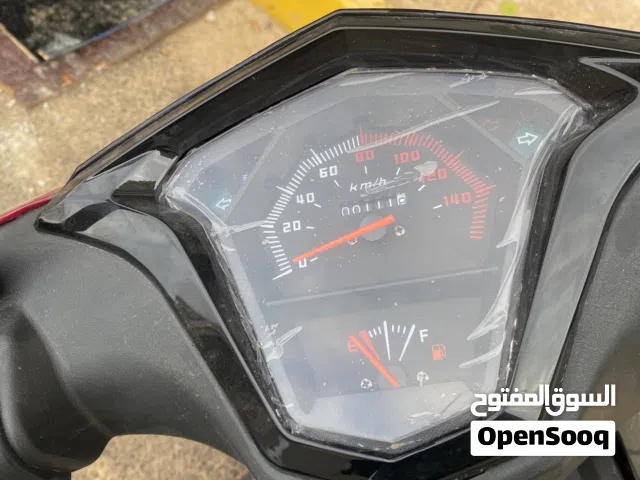 موطو صينية 150 سي سي استعمال خفيف جدا و بيع بسعر ممتاز  ماشية 105 كيلو فقط