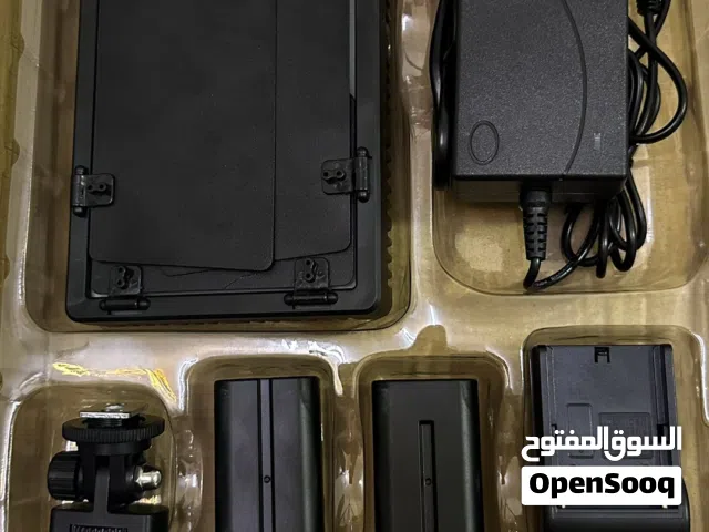 اضاءة مسمترة بالنوعين البطارية و السلك للكهرباء