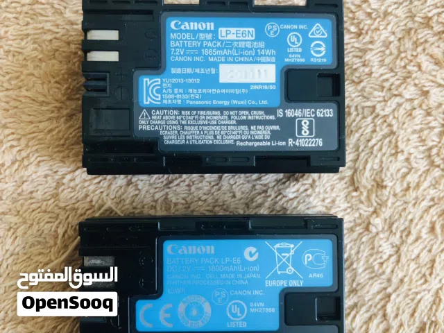 للبيع عدد 2 بطاريات كانون 5 دي مارك 4 الاصليه استعمال بيسط جدا