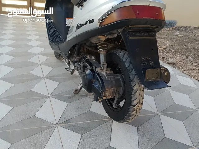 للبيع سوزوكي 100سيسي