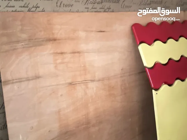 سريّرين تفصيل يدوي من خشب قوي – نظيفين وخالين من العيوب – نفر ونص