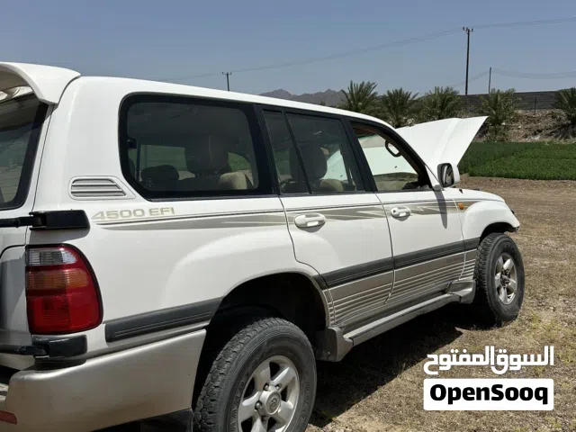 2000 تويوتا لاند كروزر GXR