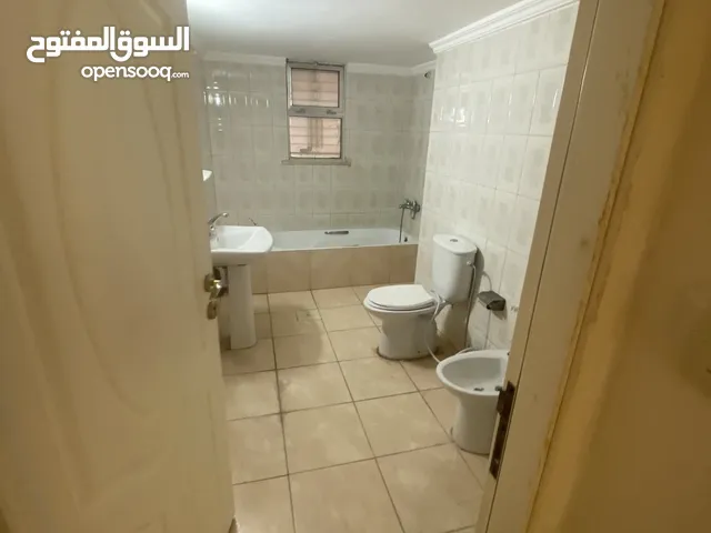 180 m2 4 Bedrooms Apartments for Sale in Amman 6th Circle