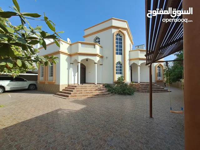 240 m2 4 Bedrooms Townhouse for Sale in Muscat Al Mawaleh