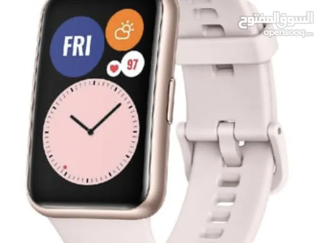 ساعة  watch Fit Huawei لون ابيضّ لقياس ضغط الدم عدد الحركة والمجهود اتصال البيانات مع الجهاز الخلوي