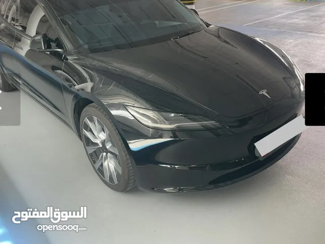 2024 Tesla Model 3 Long Range / 11300km / 165000 Dhs