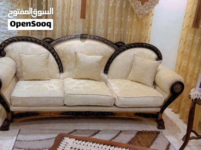 طقم كنب غرفة ضيوف للبيع