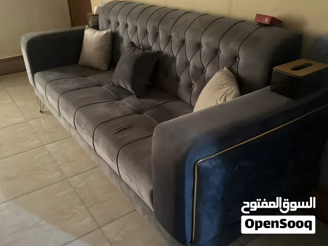 تخم قنفات 5 قطع نظيف جدا لون رصاصي واوف وايت