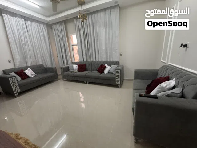 (كراسي للبيع 12شخص)