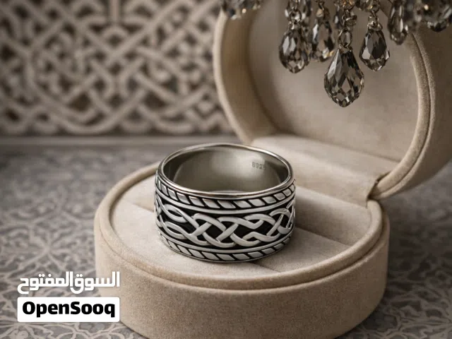 خاتم فضة جميل جدا مقاس صغير