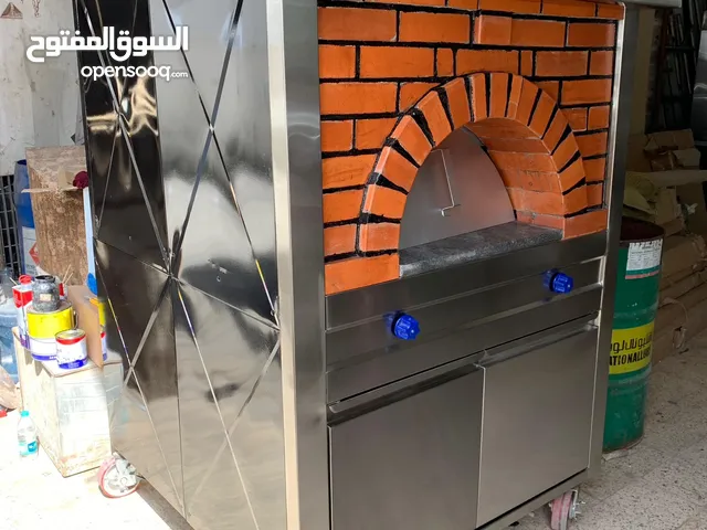 يتوفر لدينا فرن حجر وجميع معدات المطابخ والمطاعم باسعار منافسة خدمة تركيب في الموقع