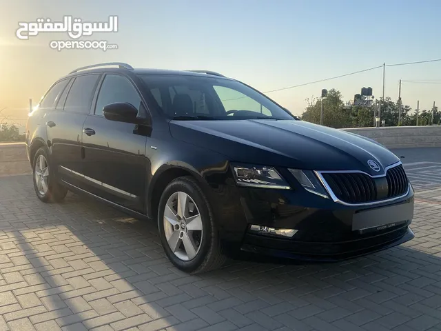 سكودا اوكتافيا