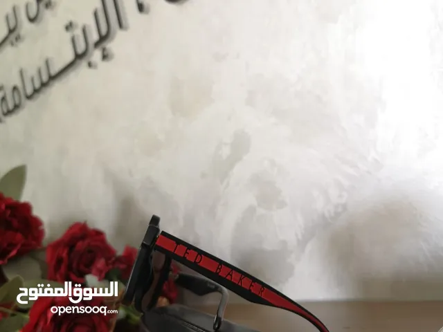 نظارات رجالية من ماركة aigner و ted baker و غيرها كلهن أصليات و السعر من الآخر فالرجاء عدم الإزعاج