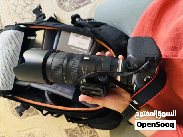 كاميرا كانون R8 وعدسة 70-200 وعدسة 50mm