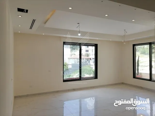 195m2 3 Bedrooms Apartments for Sale in Amman Dabouq